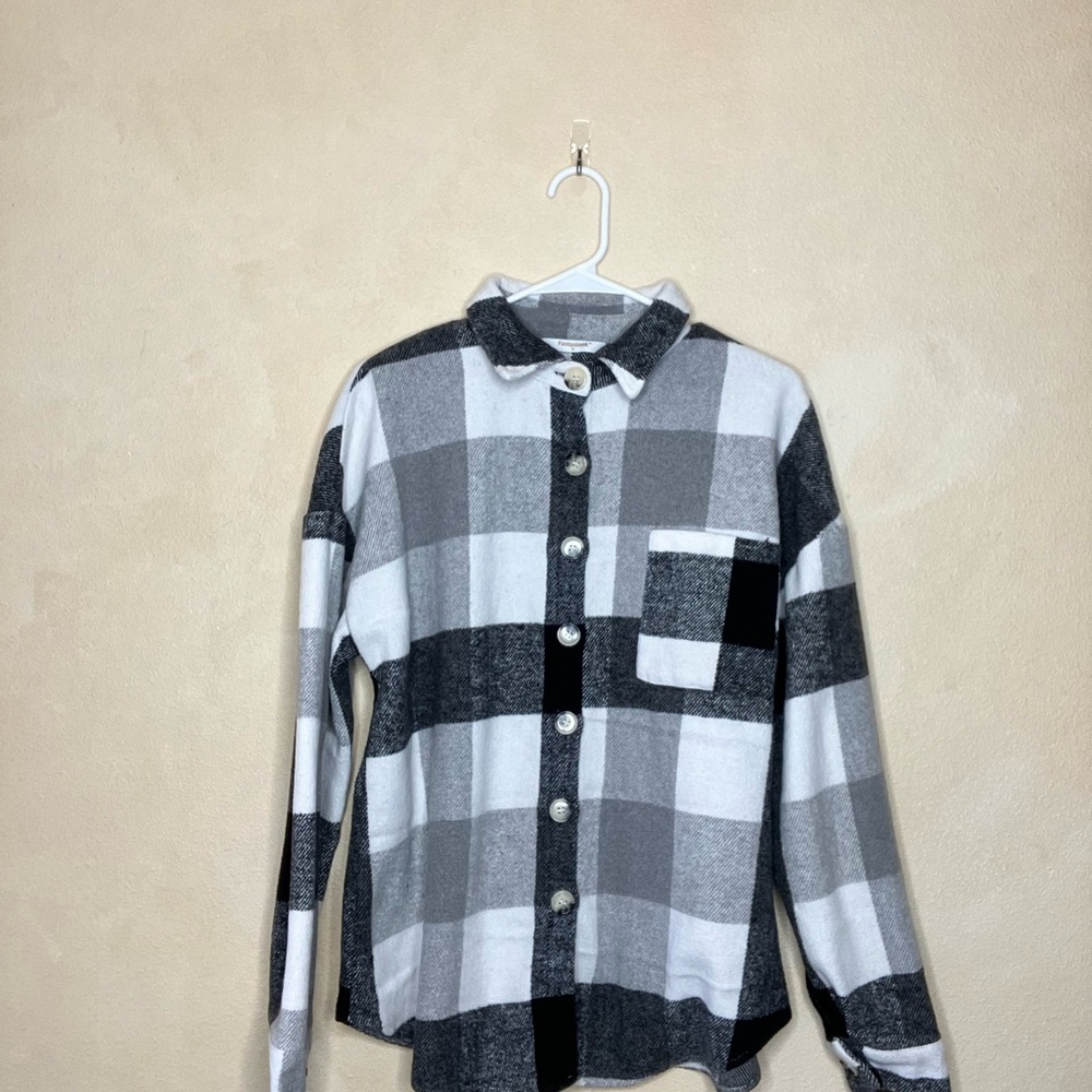 Black and Gray Plaid Button Up Shirt